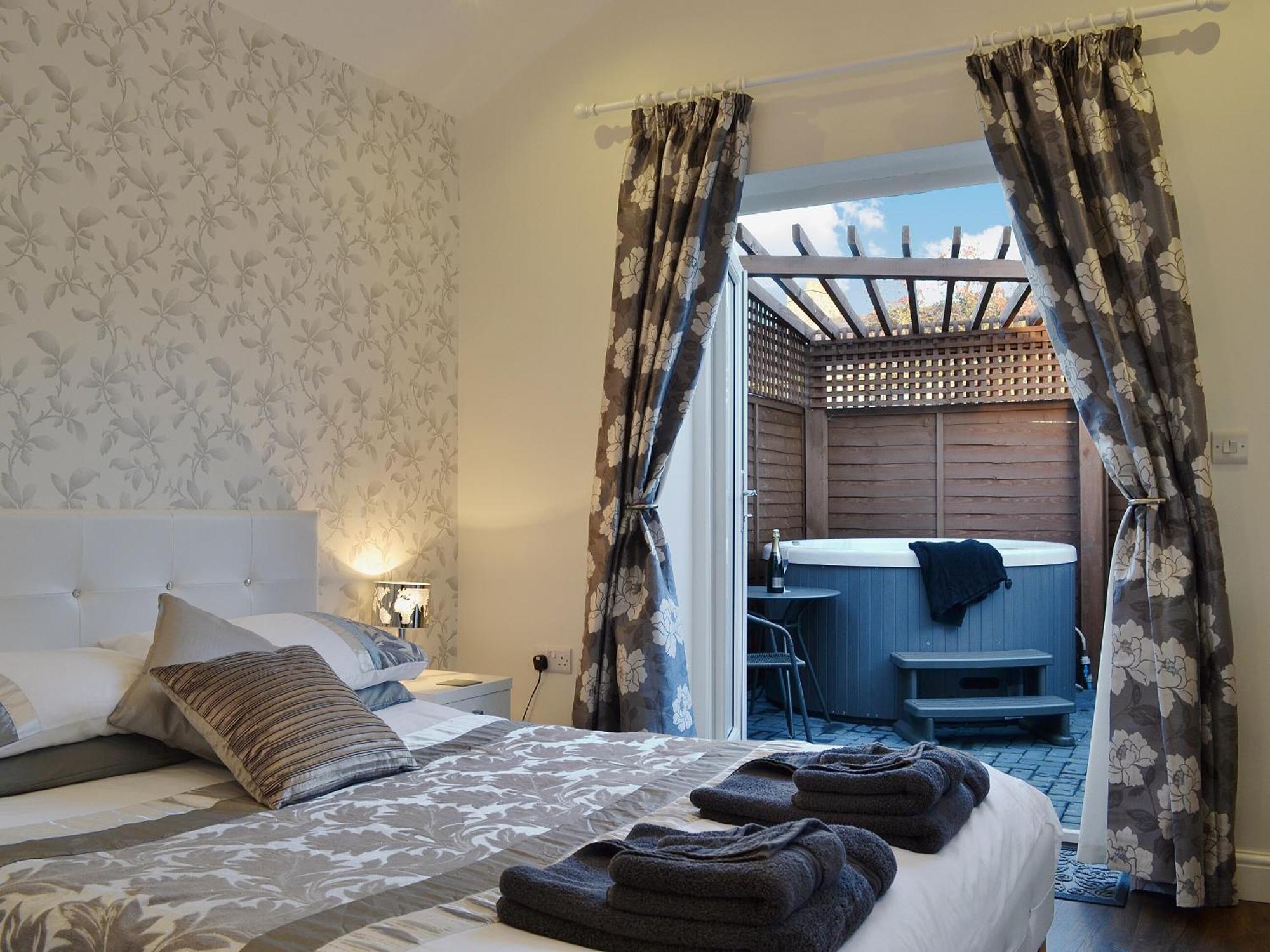 Oswald Lodge Llanon エクステリア 写真